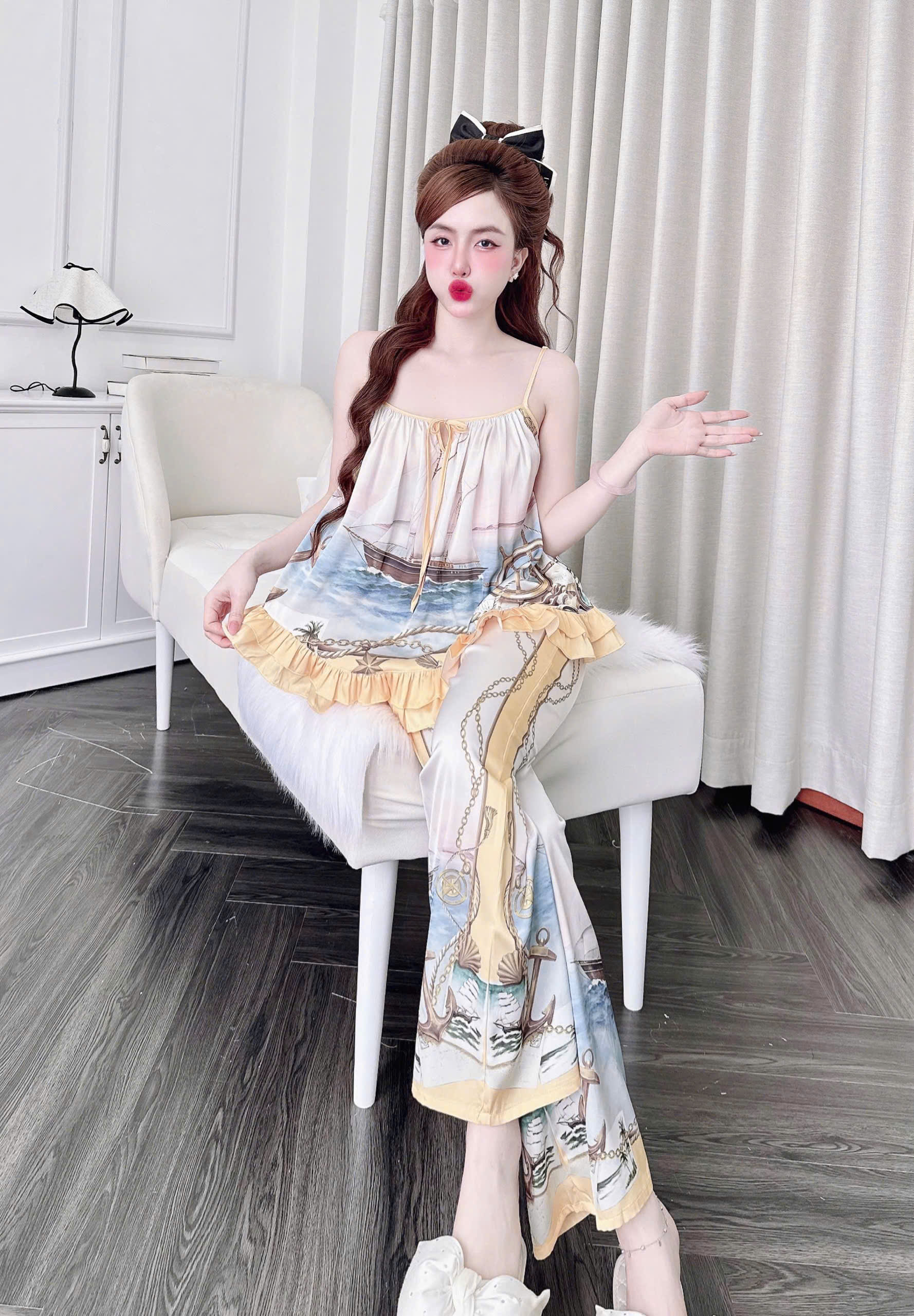 Bộ Dài Lụa Latin